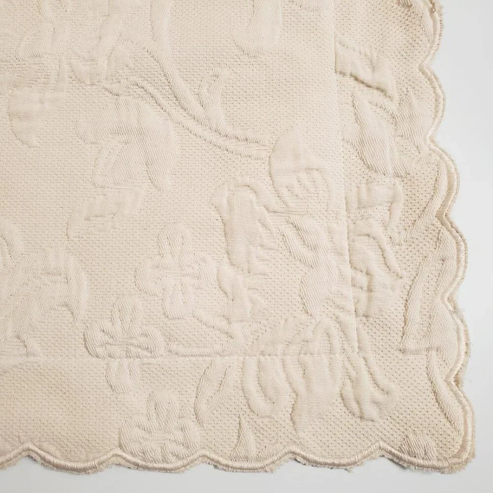 Matelasse Artiste Standard Sham 21
